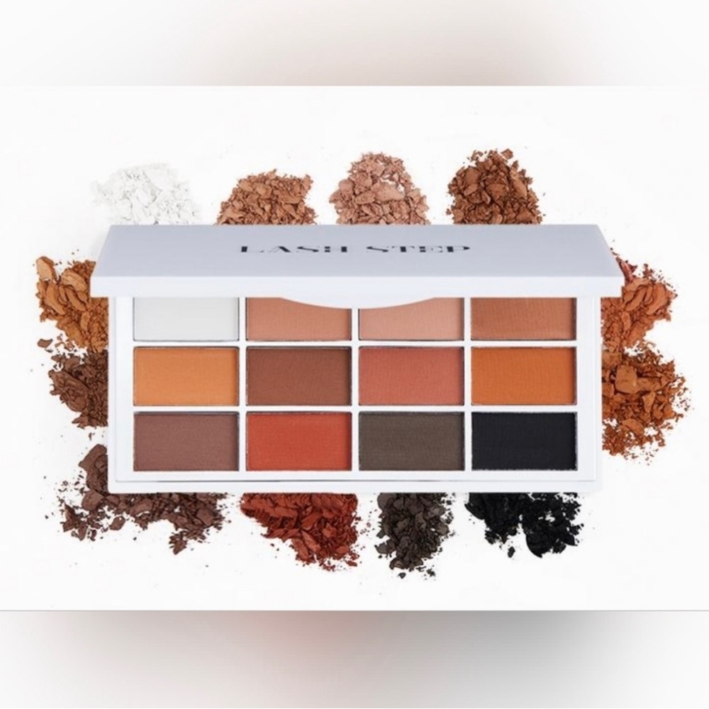 BRAND NEW Lash Step “Matte About You” Eyeshadow Pallet